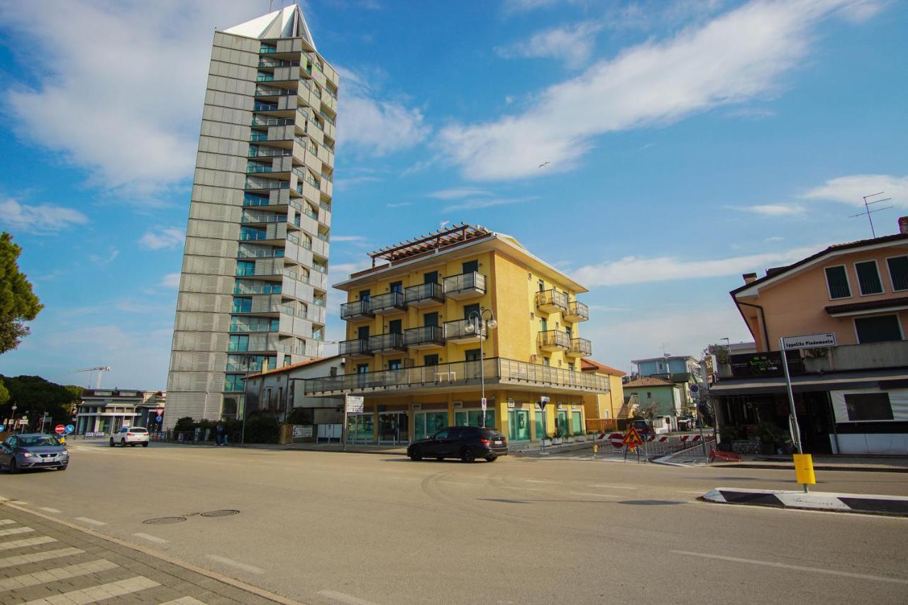 Quito Residence Movida E Spiaggia Lido di Jesolo Exteriör bild