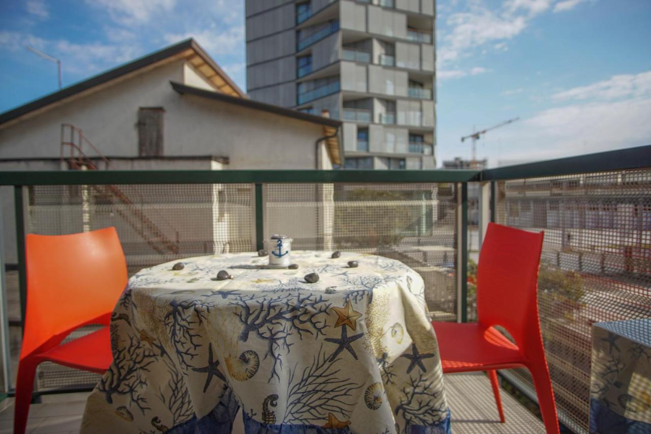 Quito Residence Movida E Spiaggia Lido di Jesolo Exteriör bild